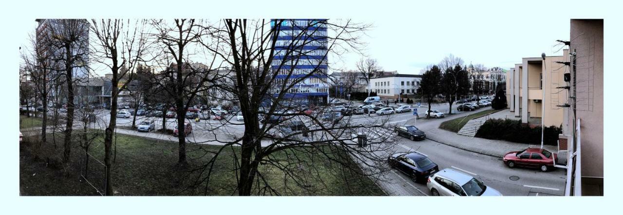 Apartament Przy Ratuszu Rzeszów Extérieur photo