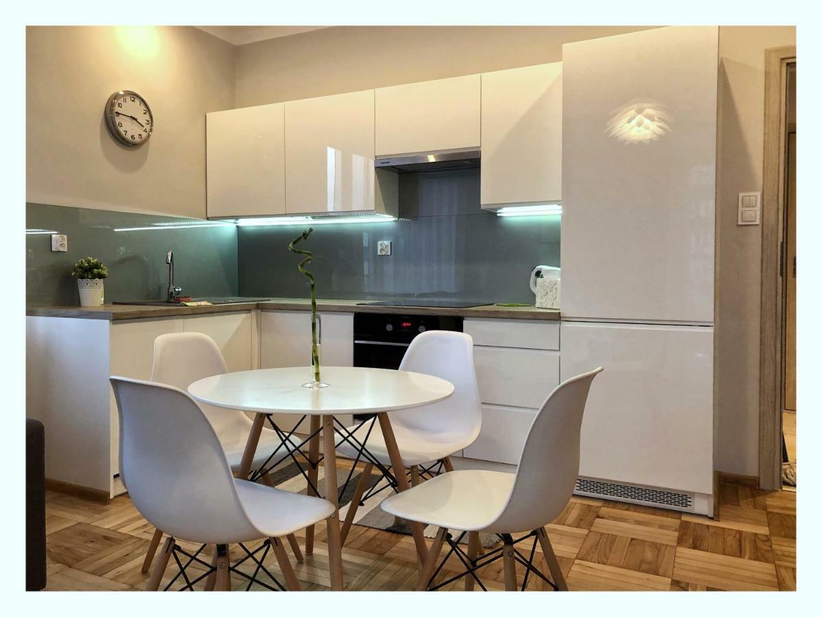 Apartament Przy Ratuszu Rzeszów Extérieur photo
